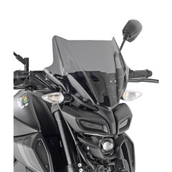 GIVI WINDSCREEN ONLY SMOKED - HONDA/YAMAHA (NEEDS FITTING KIT A2166A OR A1200A)