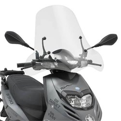 GIVI WINDSCREEN ONLY TRANSPARENT - PIAGGIO TYPHOON 50-125 11-18 (NEEDS FITTING KIT A5602A)  [ONC01] #