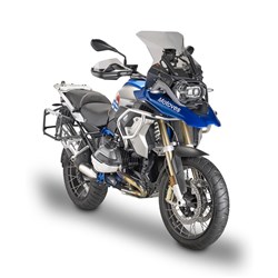 GIVI WINDSCREEN SMOKED - BMW R1200GSA 14-18 / R1200GS 13-18/R1250GS 19-23/R1250GSA 19-24 (NEEDS FITTING KIT D5108KIT OR D5131KIT)