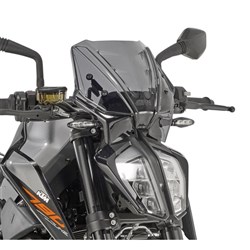 GIVI WINDSCREEN SMOKED - KTM DUKE 790 18-20 / 890 DUKE 21-23