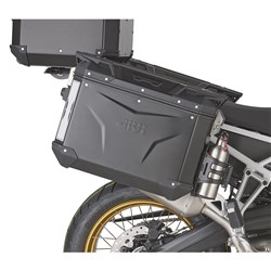 GIVI ONE-FIT PANNIER FRAMES OUTBACK - BMW F 900 GS 24- (CAM)
