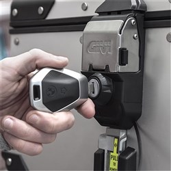 GIVI LOCK KIT WITH BMW KEY CODABLE CYLINDER