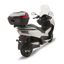 GIVI SPECIFIC MONOLOCK REAR RACK - HONDA FORZA 300 13-17 (PLATE INCLUDED)