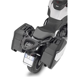 GIVI SPECIFIC REAR RACK - HONDA NT1100 22- (NEEDS PLATE)