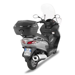 GIVI SPECIFIC MONOLOCK REAR RACK - SUZUKI BURGMAN 125/200 06-20 (USE WITH MONOLOCK CASE PLATE)