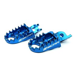 SCAR EVO FOOTPEGS HONDA CR-CRF-CRFX 02-22 / KAWASAKI KXF250-450 06-22 (57MM WIDE) BLU