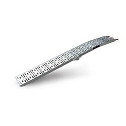 X-TECH RAMP 2.2M NON-SLIP FOLDING 340KG